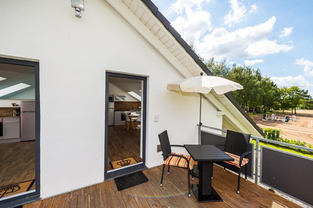 Ferienwohnung Schantz Roßdorf エクステリア 写真